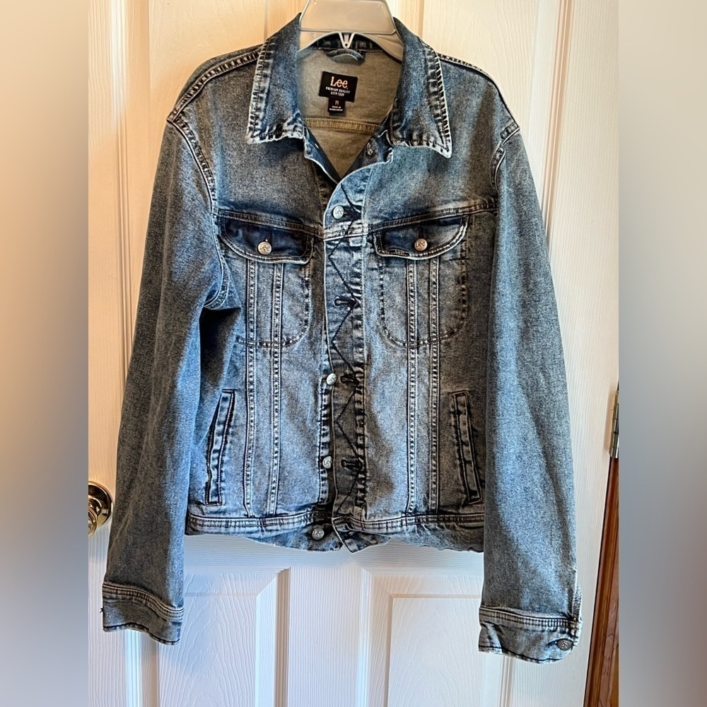 Stonewashed Lee Jacket.